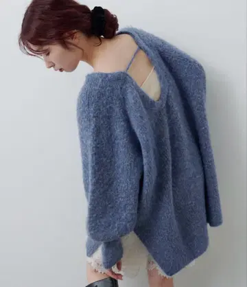 Katane 멜란지 V넥 니트 풀오버