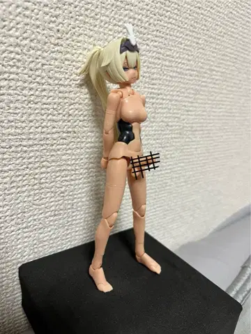 스킨 컬러 D 하의 부품 가공품