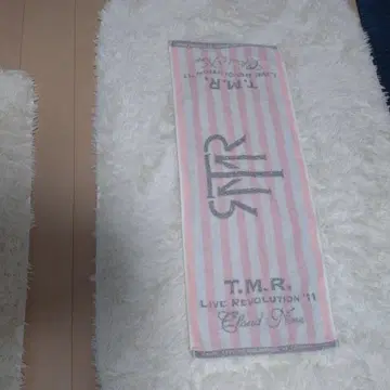 T.M.R. LIVE REVOLUTION '11 타월