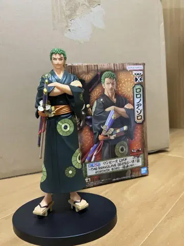 원피스 조로 피규어