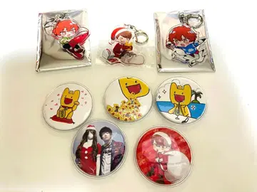 메이짱 아크릴 키링과 캔뱃지 세트