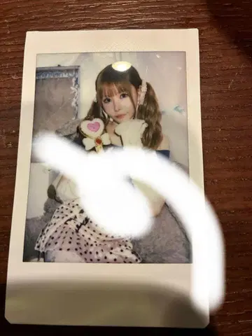 전율 카나노 more 큥 노예 폴라로이드