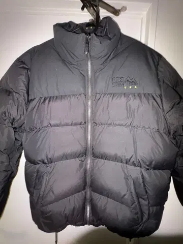 HUF FIRST DOWN REVERSIBLE JACKET M