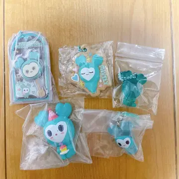 TWICE 미나 가챠 묶음 판매 메지루시 액세서리