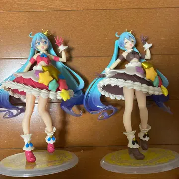 하츠네 미쿠 피규어 2개 세트