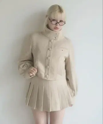 Zoey stand neck jacket pleats mini skirt