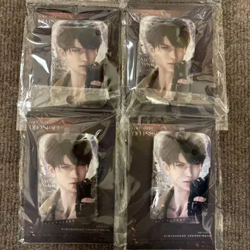 공식 정품 연애와 심연 마히루 완다 시네마 콜라보 캔뱃지 4개