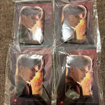 공식 정품 연애와 심연 신 완다 시네마 콜라보 캔뱃지 4개