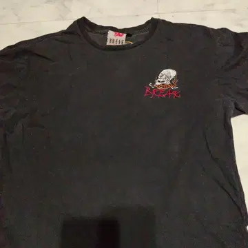 B-R-E-A-K 블랙 T셔츠 L사이즈