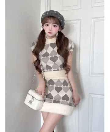 Darich 다리치 아가일 하트 체크 니트 셋업 아이보리
