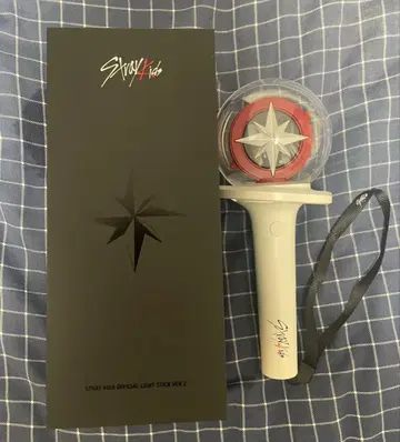 Stray Kids OFFICIAL LIGHT STICK VER.2