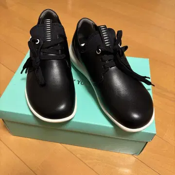 YONEX 파워크 워킹화 22.5cm