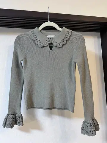 [ 새상품 ] DEICY 크로셰 컬러 리브 긴팔 니트