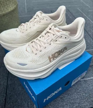 27cm 호카 오네오네 본디 9.0 스니커즈