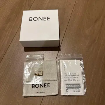 [ BONEE ] 베이비 너츠 후프 귀걸이