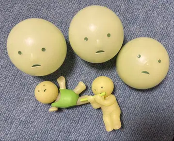 스미스키 피규어 2개 캡슐 2개 세트