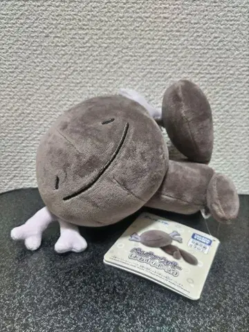 팔데아 우파 졸린 포즈 봉제 인형 타카라토미