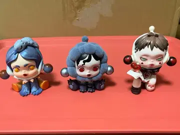 외국풍 피규어 3개 세트