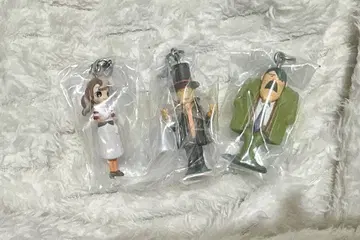 레이튼 교수와 이상한 마을 메지루시 액세서리 레이튼 교수 3종 세트