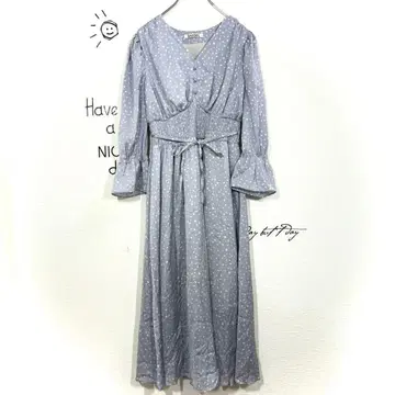 스나이델 원피스(F) 랜덤 도트 무늬 셔링 벨 소매 걸리시