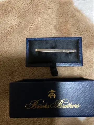 Brooks Brothers 실버 넥타이핀