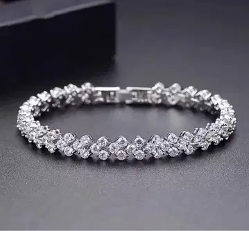 엘레강트 크리스탈 팔찌