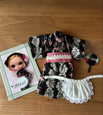 네오 브라이스 아웃핏 작가님