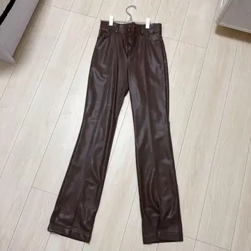 ZARA 브라운 가죽 플레어 팬츠