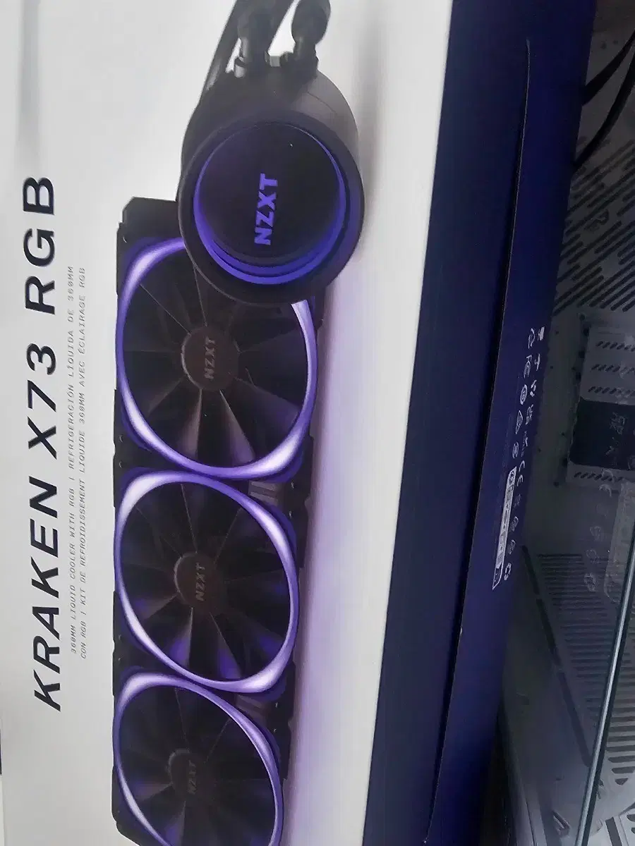 NZXT Kraken X73 RGB All-in-One Liquid CPU Cooler (White) - Clean