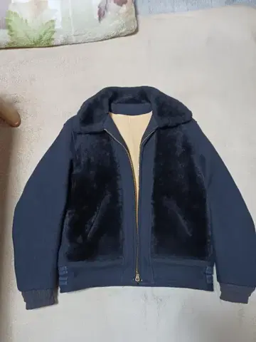 토요 스타일 아이즈 멜톤 곰 가죽 자켓