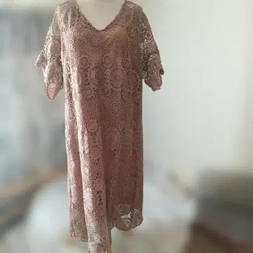 핑크 레이스 V넥 반팔 원피스