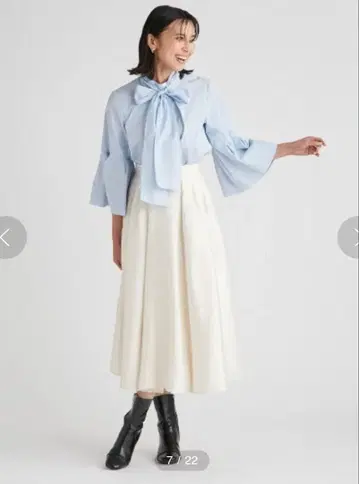 CELFORD 벨 슬리브 백리본 블라우스 사이즈 36