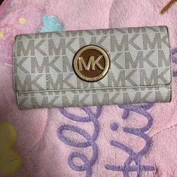 Michael Kors MK 로고 장지갑 화이트