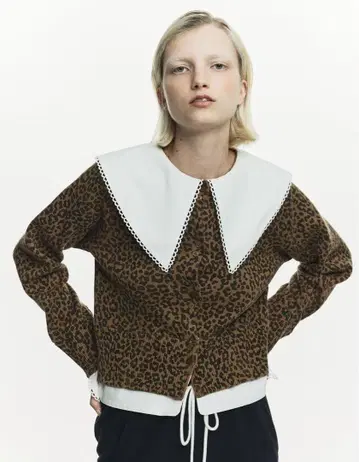 Bibiy 비비 PATTY PILGRIM TOP 레오파드 가디건