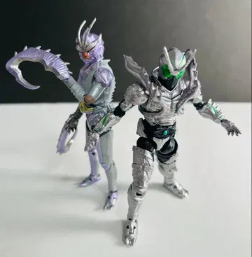 쇼도-XX 가면라이더 SHADOWMOON & 사마귀 괴인 세트