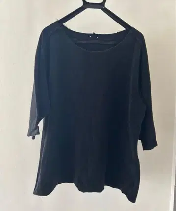 STRUM 블랙 7부 소매 티셔츠