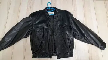 새상품급 ART GLENHILL 블랙 가죽 자켓