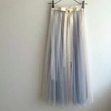 BLUE EAST 튤 쉬폰 롱 스커트 허리밴딩 탁한 블루