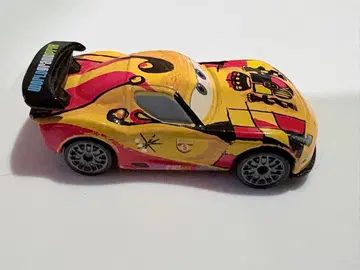 토미카 카즈 미겔 카미노 미니카