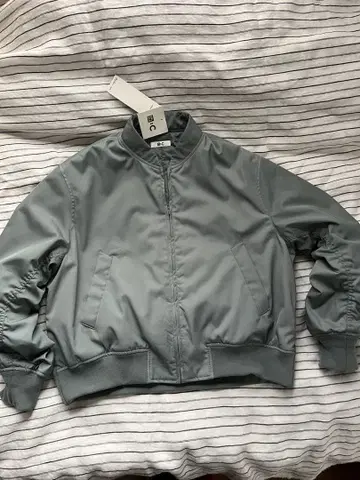 새상품 유니클로 C 봄버 자켓