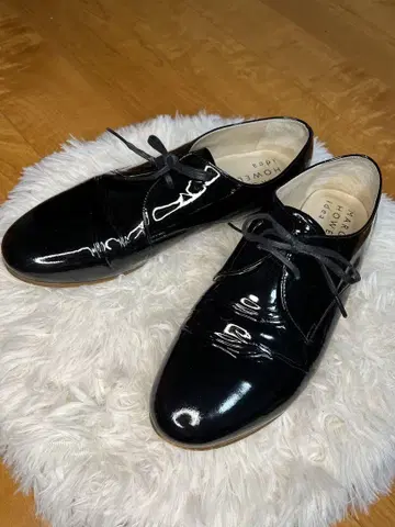 [ MARGARET HOWELL idea ] 블랙 레이스업 슈즈 플랫