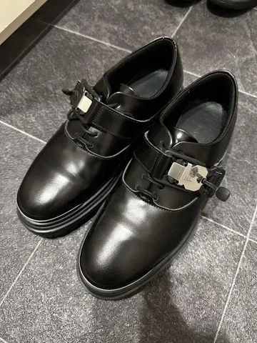 FILLING PIECES WASPY DRESS UP 가죽 신발