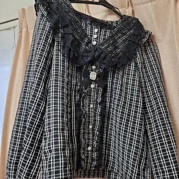 초특가! 최종 가격 인하 노에미의 블라우스