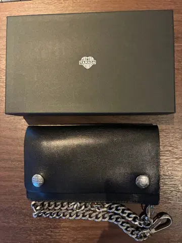 타투 스튜디오 야마다 트래커 지갑