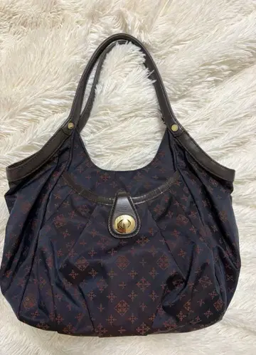 러셋 핸드백 러셋