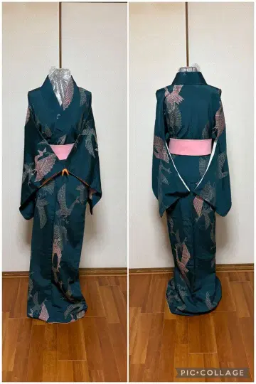 연한 파랑색과 같은 철색과 같은 바탕에 핑크색 은새 무늬 이중 기모노