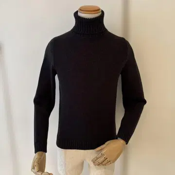 자노네 / 터틀넥 니트 / 5 게이지 / 차콜 그레이 / 44