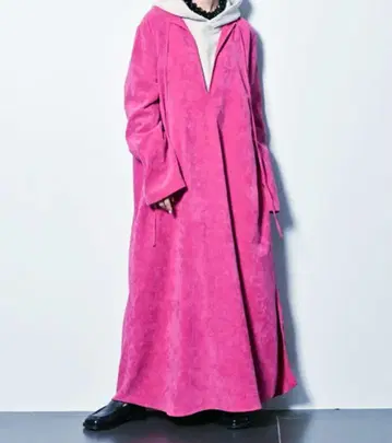 CITYSHOP 벨벳 카프탄 드레스 핑크