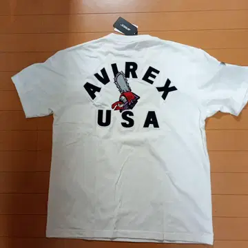 한정판! 선착순! AVIREX 체인소 맨 콜라보 T셔츠 와펜 자수