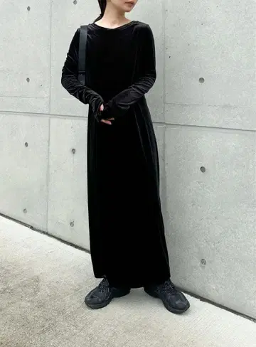 selectmoca 벨로아 원피스 블랙 M